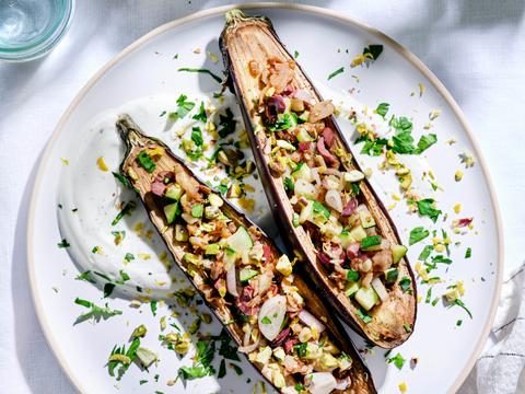 Geroosterde aubergines met schapenplattekaas