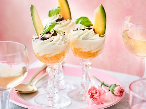 mozzarellamousse met meloen ham en balsamico