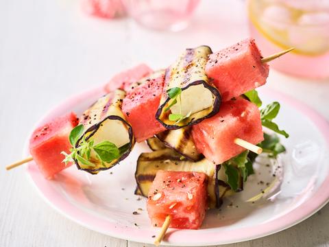 auberginespiesjes met feta en watermeloen