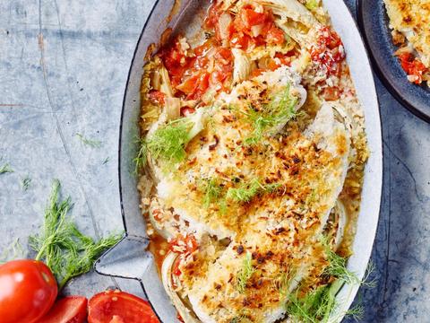 Ovenschotel met vis, tomaat en venkel