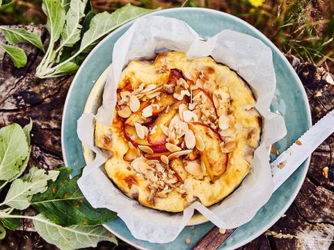 Cheesecake met appel en noten