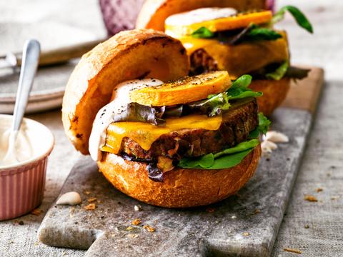 Broodje pompoen-burger