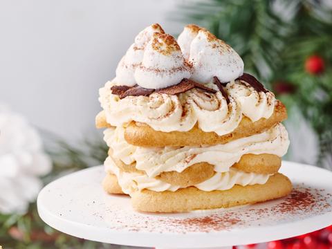 Tiramisugebak met meringue
