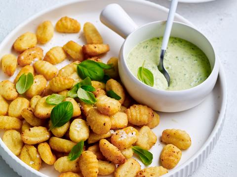 gnocchi uit de airfryer met basilicumsausjejpg