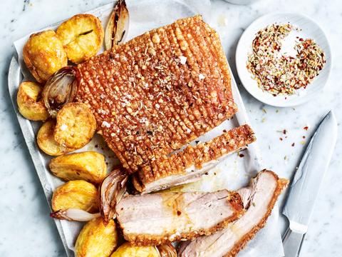 Buikspek met krieltjes en sjalot uit de airfryer
