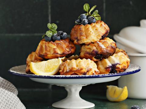 Tulbandcakejes met ricotta, citroen en bosbessen uit de airfryer