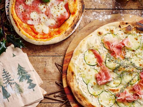 Pizza’s uit de mobiele oven