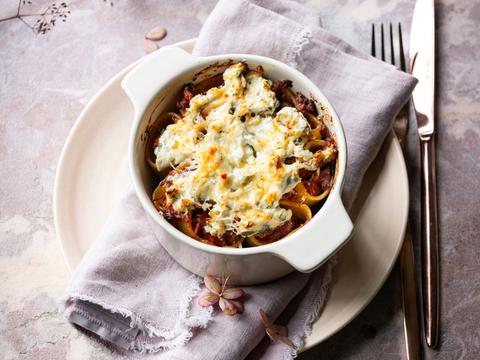 Cocotte met lamsragù en ricotta