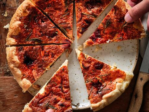 Quiche met kalkoen, veenbessen en rozemarijn