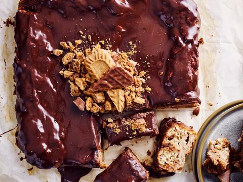 Broodpudding met speculaas en chocoladeglazuur