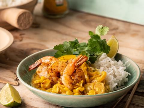 Scampi’s in paprika-appelkerriesaus met rijst