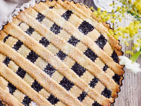Crostata met blauwe bessen