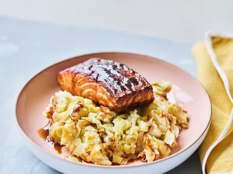 Preipuree met geglaceerde zalm