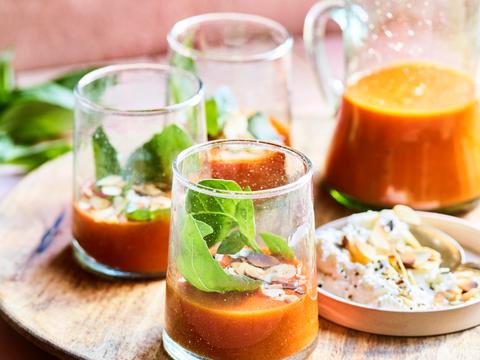Gazpacho van paprika met ricotta