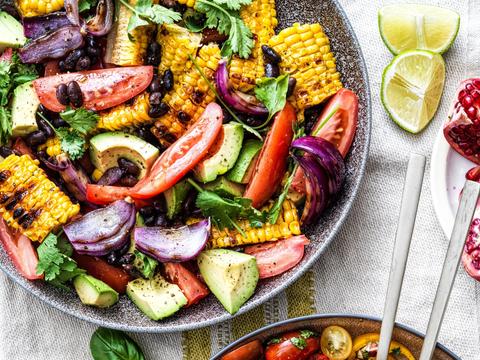 Mexicaanse avocado-maïssalade