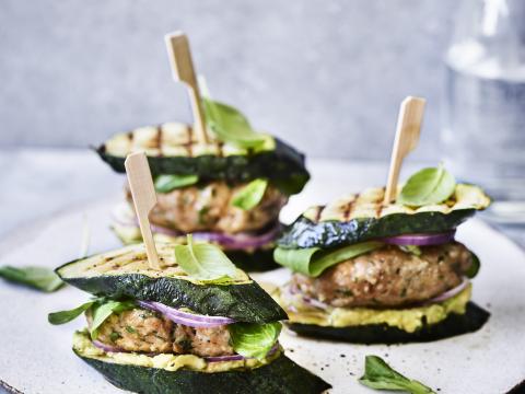 Kip-courgetteburger