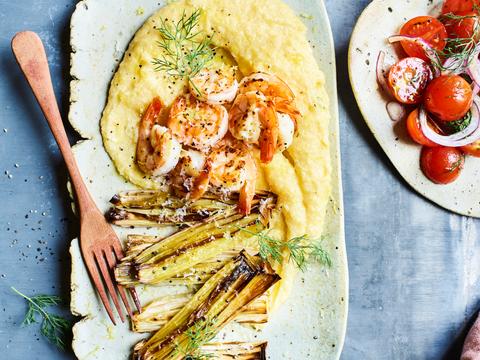 Polenta met scampi’s, geroosterde prei en gekonfijte citroen