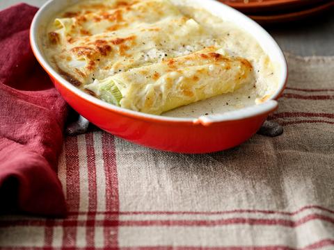 Cannelloni met prei in driekazensaus 