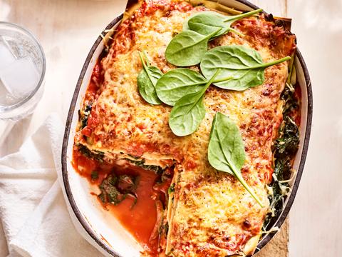 Lasagne met courgette, spinazie en oude kaas