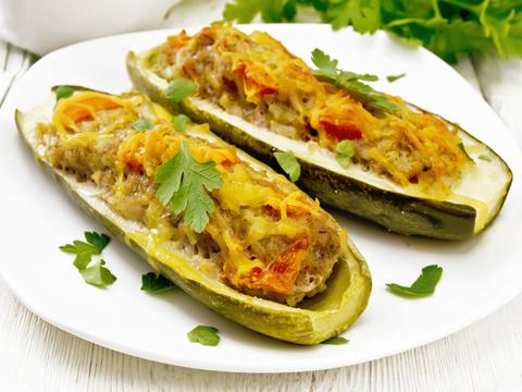 gevulde komkommers uit de oven