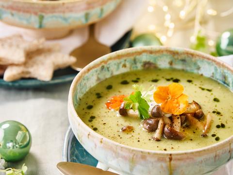 Courgette-broccolisoep