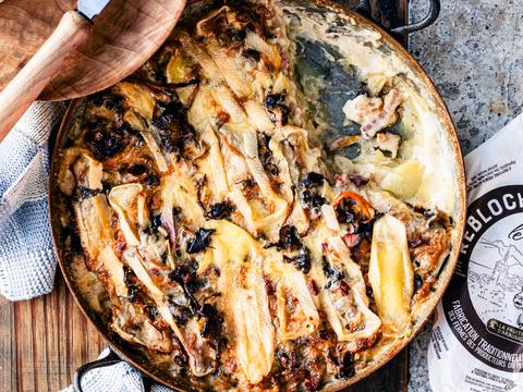 Klassieke tartiflette met boschampignons 