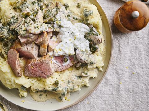 Puree met varkenshaasje en kastanjechampignons