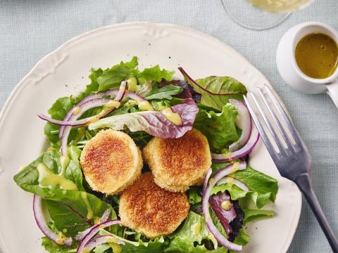 Salade geitenkaas met klassieke vinaigrette