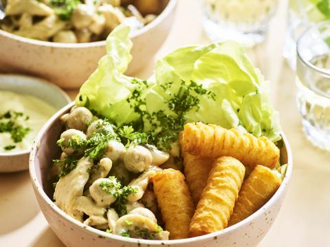 Vol-au-vent met kropsla en kroketten