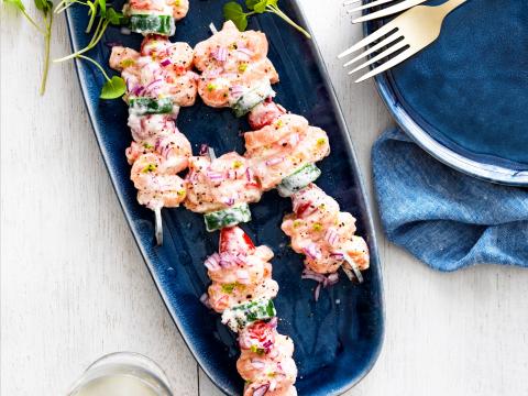 Zalmspiesjes in cevichestijl