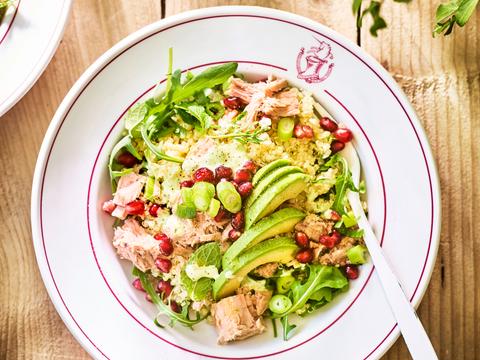Tonijn-quinoasalade met basilicumdressing