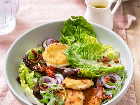 Salade met krokante geitenkaas