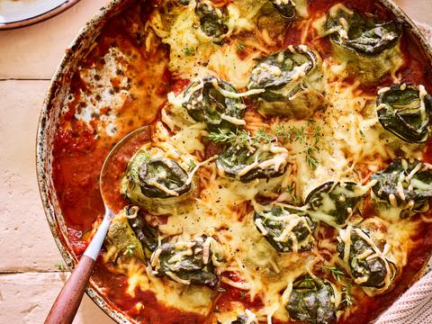 Courgetterolletjes met spinazie-¬pestovulling