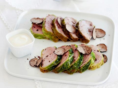 Varkensfilet in savooikool