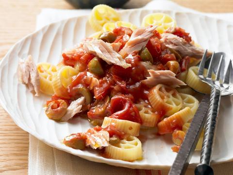 Pasta met tonijn en ansjovis