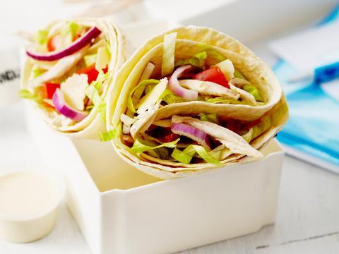 Wraps met kip en caesardressing