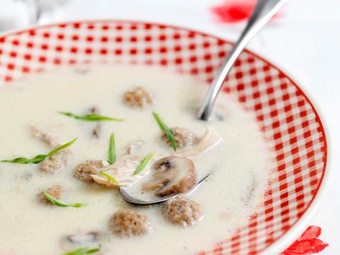 Kippensoep (velouté)