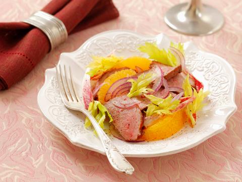 Eendenborst met sinaasappelsalade