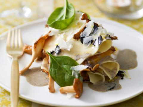 Lasagne met pompoen, bospaddenstoelen en truffel