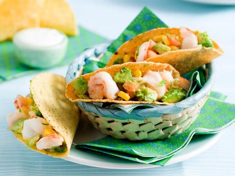 Taco met scampi's en guacamole