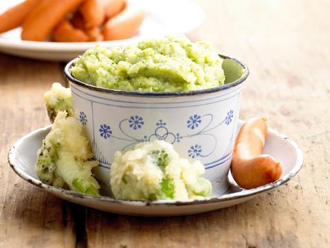 Weense worstjes met broccolipuree