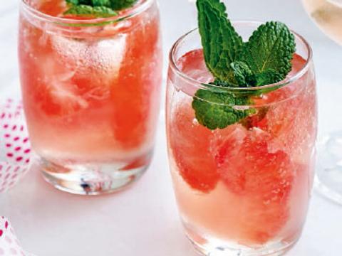 Pompelmoescocktail voor kinderen