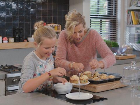 Kruimelige bosbessencakejes