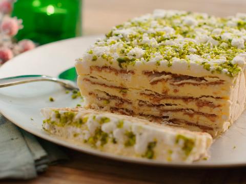 IJstaart met advocaat en meringue