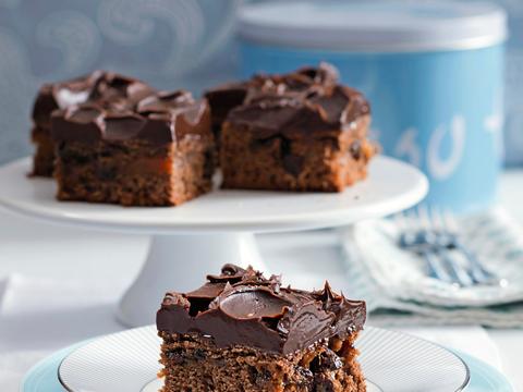 Chocoladecake met gedroogd fruit