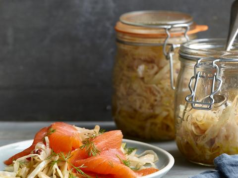 Gepekelde kool met steranijs en szechuanpeper