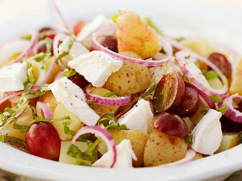 Aardappelsalade met geitenkaas