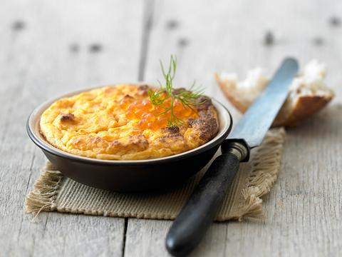 Clafoutis met pompoen en zalm