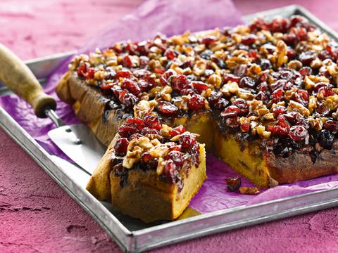 Pompoen-veenbessencake