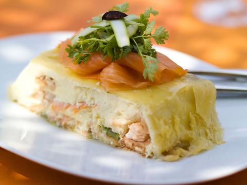 Quiche met asperges en zalm